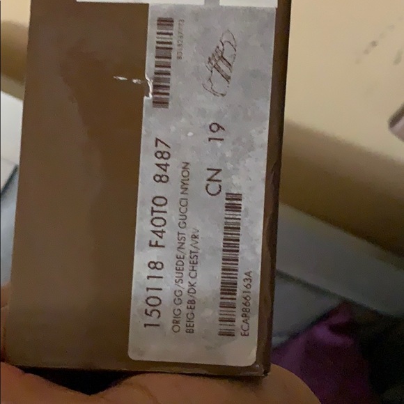 Gucci size 19 infant shoes - Picture 5 of 5